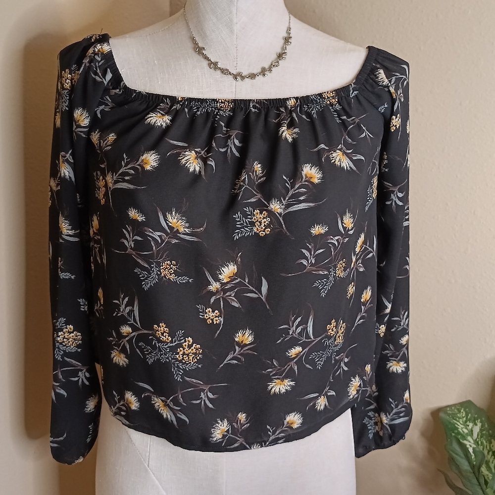 Forever 21 Floral Crop Top size Small